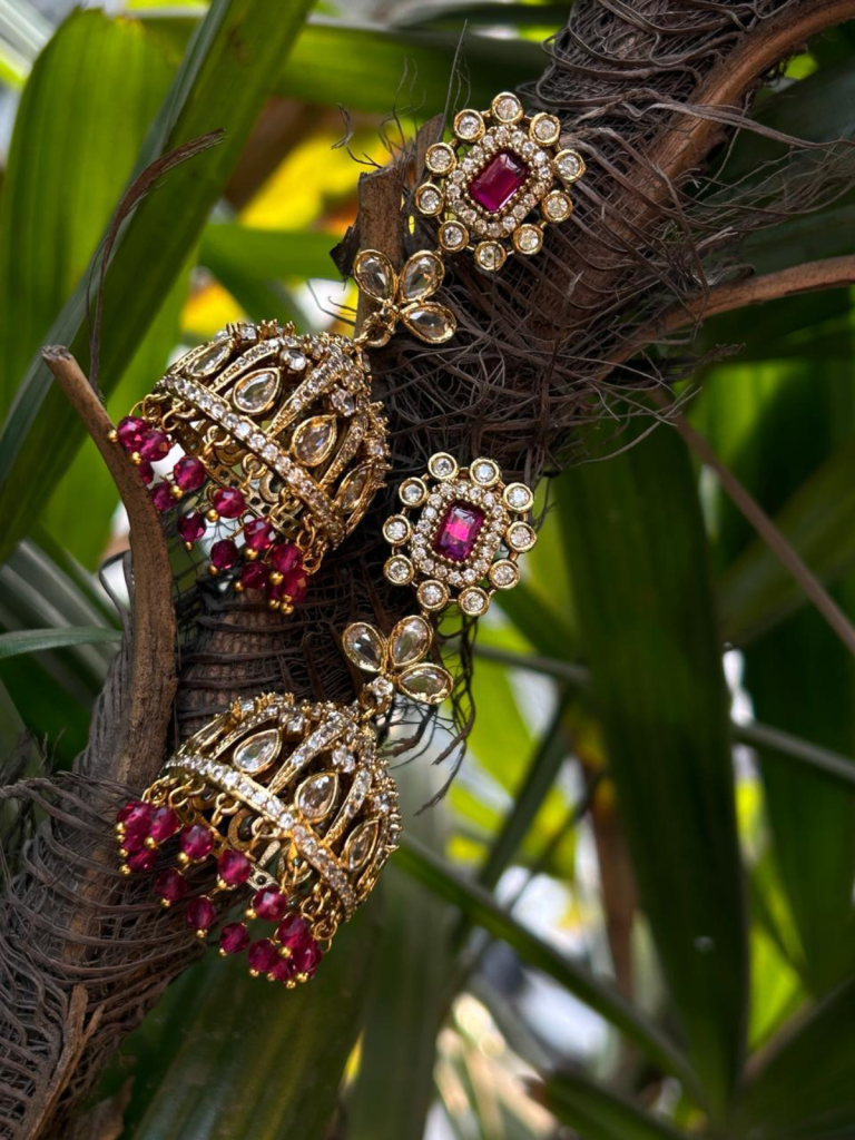 Stunning Jhumka Earring